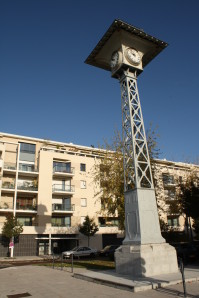 horloge du front de maine à angers